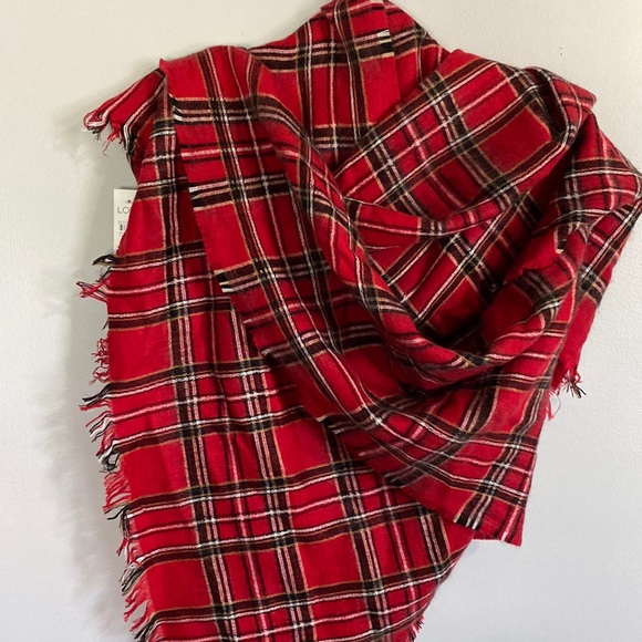 Plaid Blanket Scarf - Picture 1 of 4